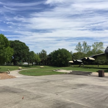 B-52 Memorial Park - Really is a lovely park but don't expect swing sets. Just saying. - Parks Near Me - Orlando, Florida