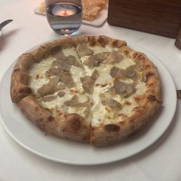 Truffle pizza