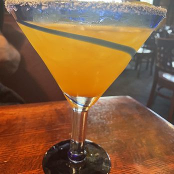 Houlihan's - Bars Near Me - Secaucus, New Jersey