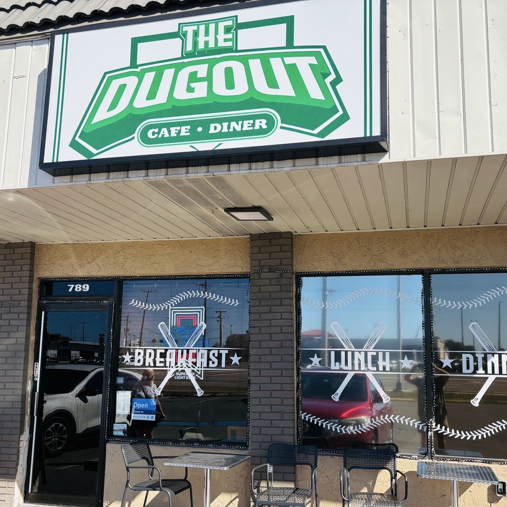 The Dugout Cafe - The entrance of the dugout - Breakfast & Brunch Near Me - Venice, Florida The Dugout Cafe - The entrance of the dugout - Breakfast & Brunch Near Me - Venice, Florida