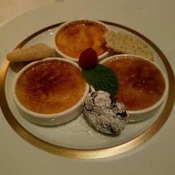 Gary Danko - Trio of crème brûlée: vanilla, bourbon and olive oil - New American Near Me - San Francisco, California