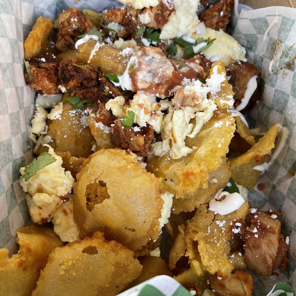 Chismosa Cafe - Chilaquiles with chicken - New Mexican Cuisine Near Me - Covina, California Chismosa Cafe - Chilaquiles with chicken - New Mexican Cuisine Near Me - Covina, California