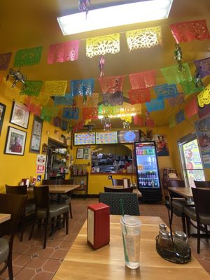 Birrieria Apatzingan by null