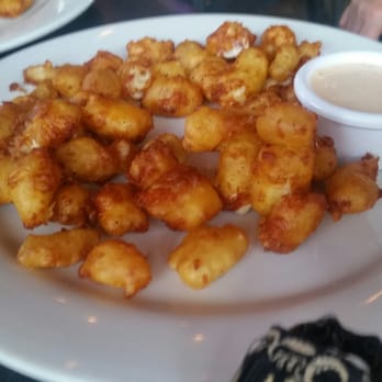 Lindy's Landing - Wisconsin cheese curds - American Near Me - Wauconda, Illinois Lindy's Landing - Wisconsin cheese curds - American Near Me - Wauconda, Illinois