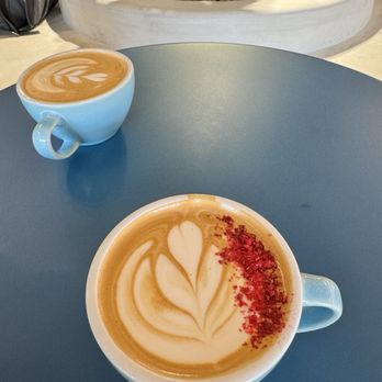 Moonwake Coffee Roasters - Latte with freeze dried raspberry - Coffee Roasteries Near Me - San Jose, California Moonwake Coffee Roasters - Latte with freeze dried raspberry - Coffee Roasteries Near Me - San Jose, California