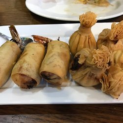 Thai to Go - Money bags, prawn spring rolls