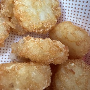 Chick-fil-A - ows a basket of fried food - Fast Food Near Me - Newington, Connecticut Chick-fil-A - ows a basket of fried food - Fast Food Near Me - Newington, Connecticut