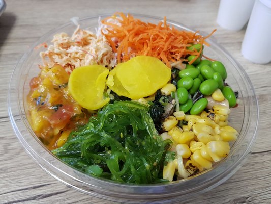 Hawaii Ramen Noodle & Poke Bowl by null