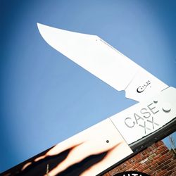 Worlds Largest Pocketknife - World's largest knife .