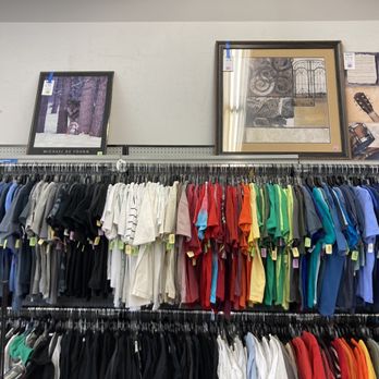 Goodwill Store & Donation Center - Thrift Stores Near Me - Denver, Colorado Goodwill Store & Donation Center - Thrift Stores Near Me - Denver, Colorado