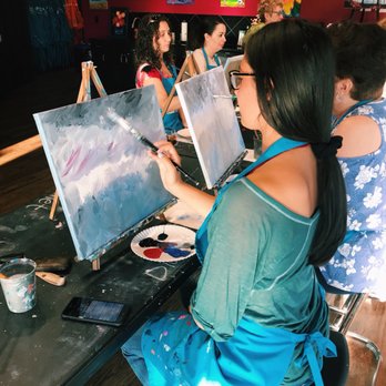 Pinot's Palette - Paint & Sip Near Me - Brick Township, New Jersey