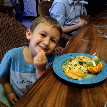 Chef Wesley Brage - Chef Wes got the approval of this three year old :) - Personal Chefs Near Me - Islamorada, Florida Chef Wesley Brage - Chef Wes got the approval of this three year old :) - Personal Chefs Near Me - Islamorada, Florida