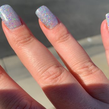 GLO Nail Bar - Nail Salons Near Me - Costa Mesa, California