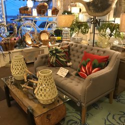 Salt Marsh Cottage - Love this settee