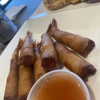 Pho 7 Anh - 7 Shrimp Egg Rolls - Vietnamese Near Me - Turlock, California