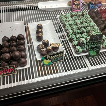 Tejas Chocolate Craftory - Chocolatiers & Shops Near Me - Tomball, Texas Tejas Chocolate Craftory - Chocolatiers & Shops Near Me - Tomball, Texas