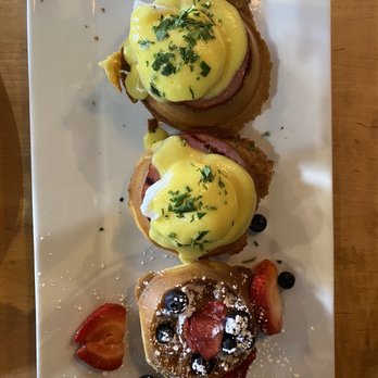 Brownstone Pancake Factory - Breakfast & Brunch Near Me - Edgewater, New Jersey Brownstone Pancake Factory - Breakfast & Brunch Near Me - Edgewater, New Jersey