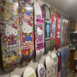 Palm Springs Skatepark - My awesome private collection of over 365 skateboard decks !!!