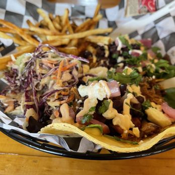 Stone Cow Brewery - Pulled pork nachos - Breweries Near Me - Barre, Massachusetts Stone Cow Brewery - Pulled pork nachos - Breweries Near Me - Barre, Massachusetts