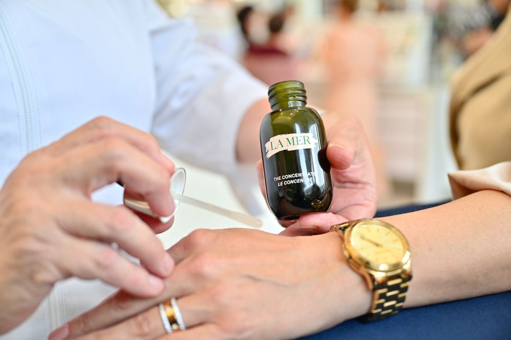 COS BAR HOUSTON Updated June 2024 4444 Westheimer Rd, Houston