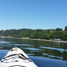 View from kayaking along des moines marina