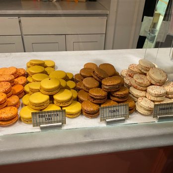 Lady Yum - Denny Triangle - Macarons Near Me - Seattle, Washington
