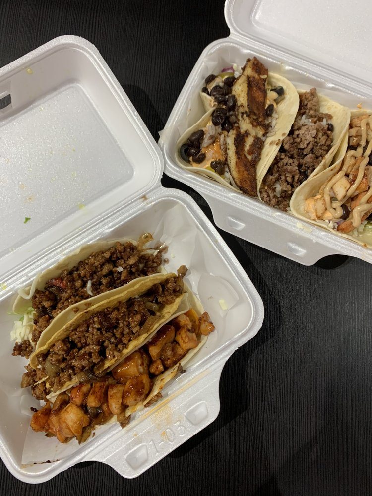 Grillies — Mexican restaurant in Toronto