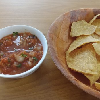 El Gallo Bravo - Chips and Salsa are just average. - Tacos Near Me - Hesperia, California El Gallo Bravo - Chips and Salsa are just average. - Tacos Near Me - Hesperia, California