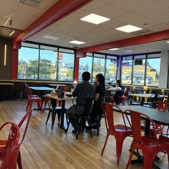 B's Hot Chicken - Fast Food Near Me - Kent, Washington