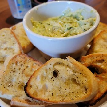 Chankaska Creek Ranch & Winery - Spinach and artichoke dip - Wineries Near Me - Kasota, Minnesota