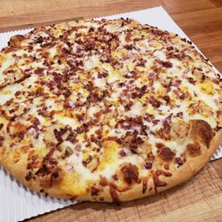 The Drop Zone Pizzeria - Chicken Bacon Ranch