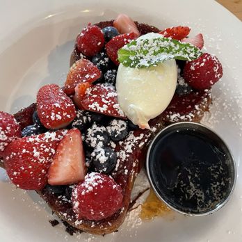Bachour - Challah French Toast - Bakeries Near Me - Coral Gables, Florida Bachour - Challah French Toast - Bakeries Near Me - Coral Gables, Florida
