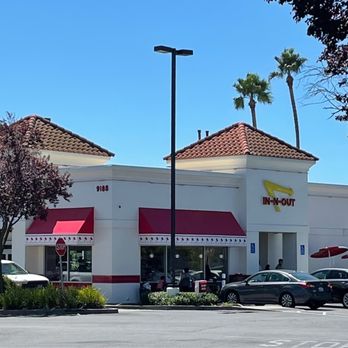 In-N-Out Burger - Outside - Burgers Near Me - Elk Grove, California In-N-Out Burger - Outside - Burgers Near Me - Elk Grove, California