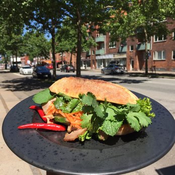 Vi Viet - No.6: BANH MI - Vietnamese sandwich. - Vietnamese Near Me - Copenhagen, 84 Vi Viet - No.6: BANH MI - Vietnamese sandwich. - Vietnamese Near Me - Copenhagen, 84