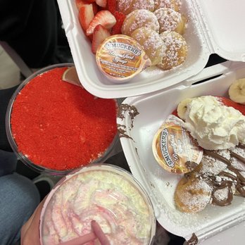 T’s - Mini pancakes, crepe, strawberry smoothie, elote - Desserts Near Me - San Lorenzo, California T’s - Mini pancakes, crepe, strawberry smoothie, elote - Desserts Near Me - San Lorenzo, California