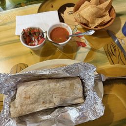 Burrito & Chips Burrito & Chips