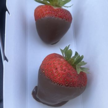 Chocolate Bash - My Chocolate Covered Strawberries - Desserts Near Me - Sacramento, California Chocolate Bash - My Chocolate Covered Strawberries - Desserts Near Me - Sacramento, California