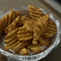 NY Gourmet Deli - waffle fries