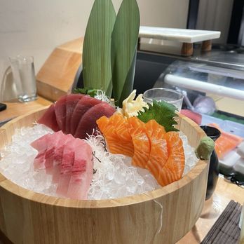 Hideo Sushi - Sushi Bars Near Me - Hilo, Hawaii Hideo Sushi - Sushi Bars Near Me - Hilo, Hawaii