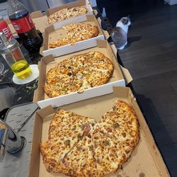 Crossfield Pizza - Meat lovers, Mexican, Hawaiian, and Donair fast and delicious pizza's great prices and excellent service