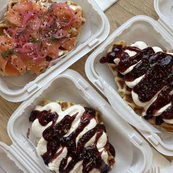 Croffle Crew - Berry compote - Desserts Near Me - Happy Valley, Oregon