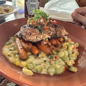Sunset Pointe - Red Fish (good). Carrots were the best thing they had!!! And then there is that Lima bean corn thing..... - Bars Near Me - Fairhope, Alabama