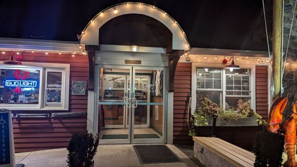 Lenny's Indian Head Inn by null