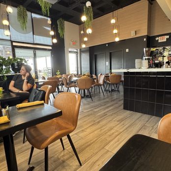 Doka Brunch - Interior - Breakfast & Brunch Near Me - El Paso, Texas