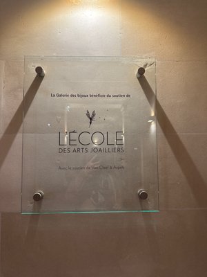 Musée des Arts Décoratifs by null