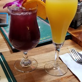 Tower Cafe - Sangria Roja & Mimosa - Breakfast & Brunch Near Me - Sacramento, California Tower Cafe - Sangria Roja & Mimosa - Breakfast & Brunch Near Me - Sacramento, California
