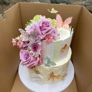 Pastel - Floral butterfly theme babyshower cake! - Custom Cakes Near Me Pastel - Floral butterfly theme babyshower cake! - Custom Cakes Near Me