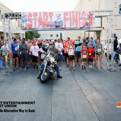 Drumstick Dash 5k - Start Line Drumstick Dash L.A. 2017