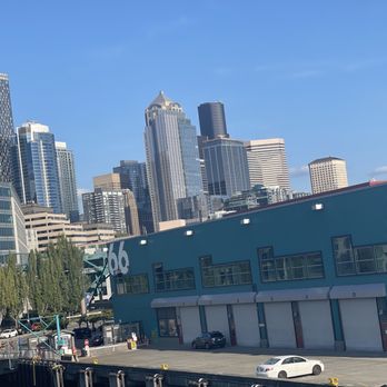 The Edgewater Hotel - A view from hotel - Hotels Near Me - Seattle, Washington The Edgewater Hotel - A view from hotel - Hotels Near Me - Seattle, Washington