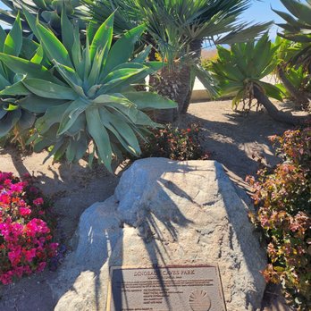 Dinosaur Caves Park - Parks Near Me - Pismo Beach, California
